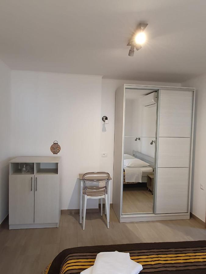 Apartman Mi Nerezine Eksteriør bilde